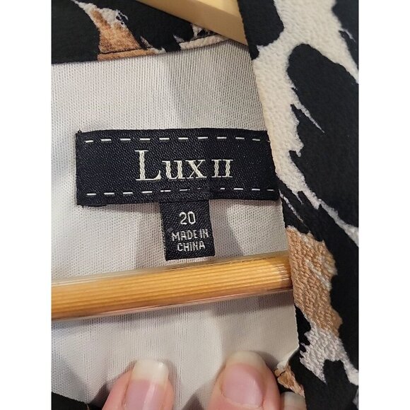 Lux II Dress‎ Size 20 Black Brown Animal Print Front Back Keyhole Sleeveless - Picture 7 of 7